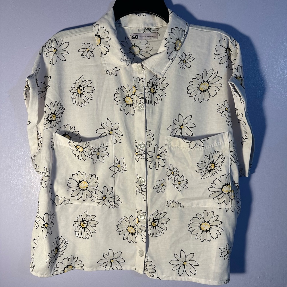 Floral cropped button up - size L